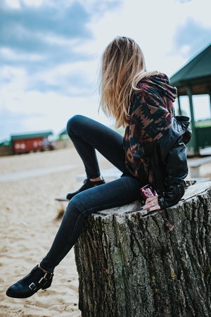 《疯狂女管家》完整版